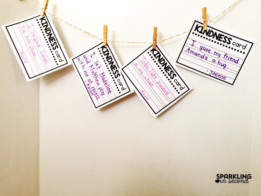 Pink Tiara Cookies for Three by Maria Dismondy is a great story to teach the social skill of kindness. Here's a freebie that can stand alone too!